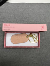 Load image into Gallery viewer, Oval Saffiano Keyring
